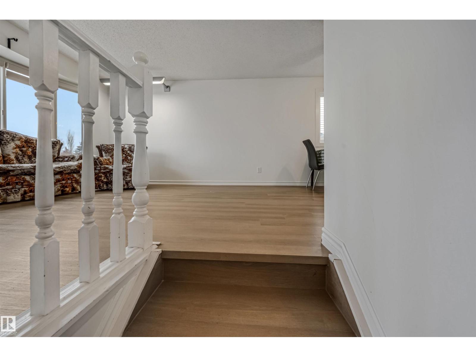 2831 36 ST NW - Image 6