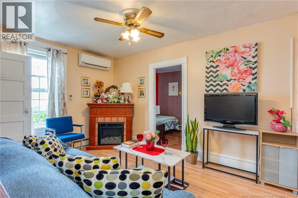 130 Visart Street - Image 5