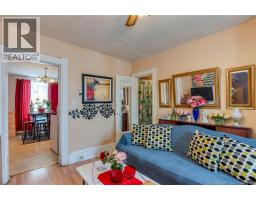 130 Visart Street, photo 3