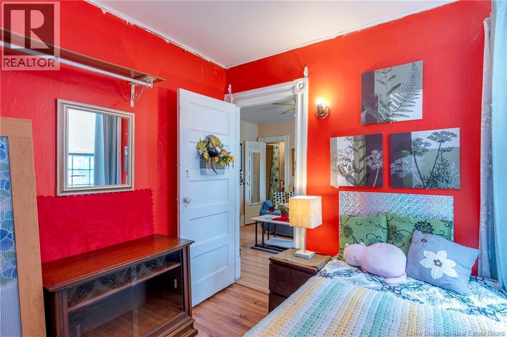 130 Visart Street - 13