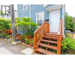 130 Visart Street, photo 23