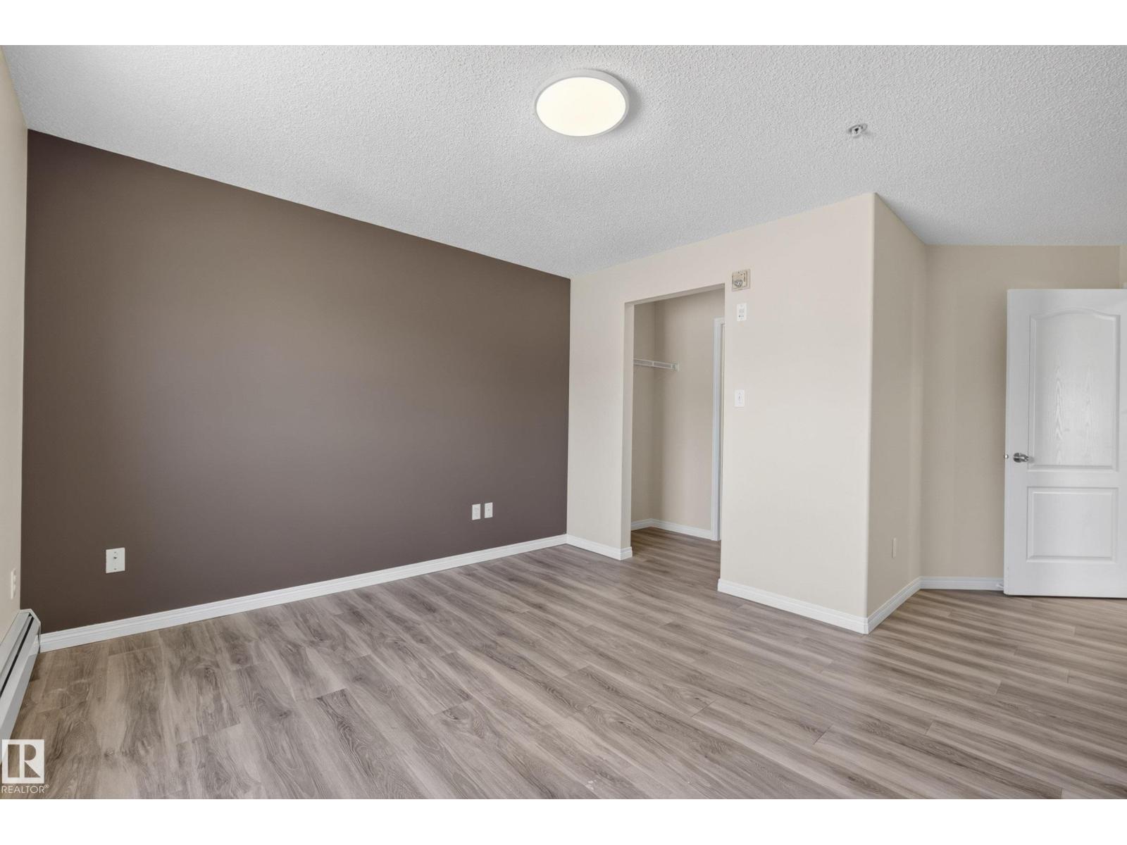 #6223 7331 SOUTH TERWILLEGAR DR NW - 16