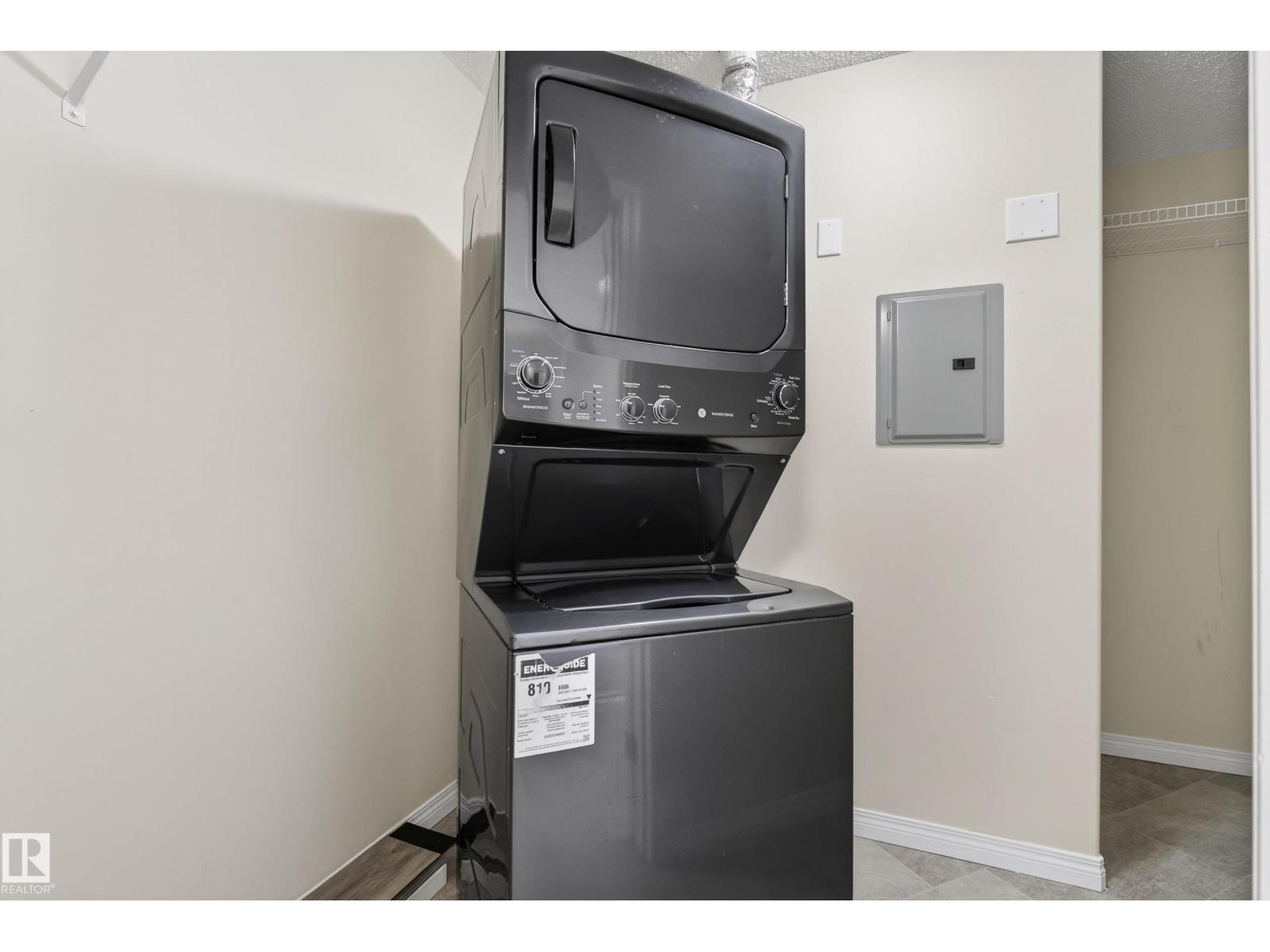 #6223 7331 SOUTH TERWILLEGAR DR NW - 25
