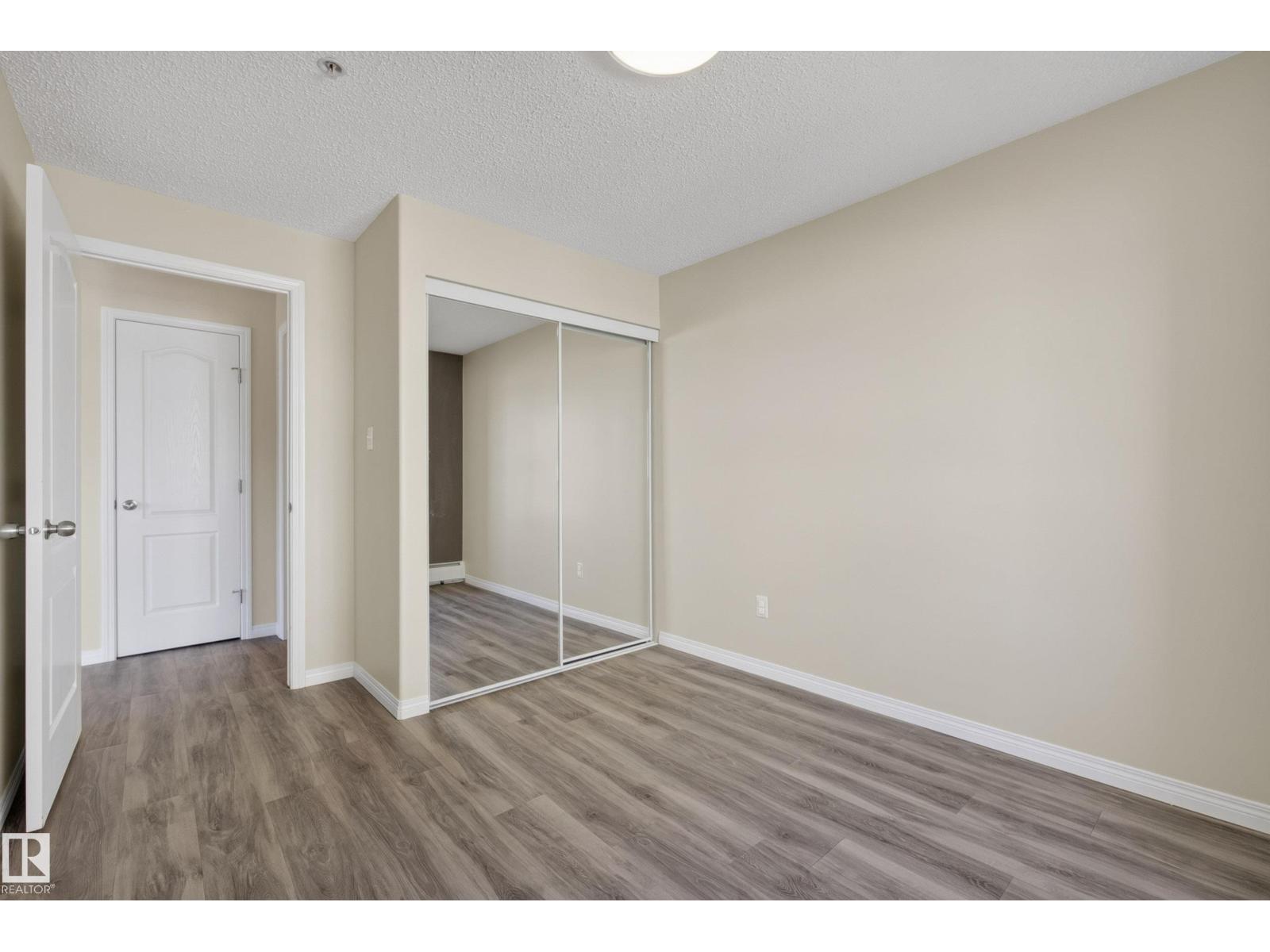 #6223 7331 SOUTH TERWILLEGAR DR NW - 20