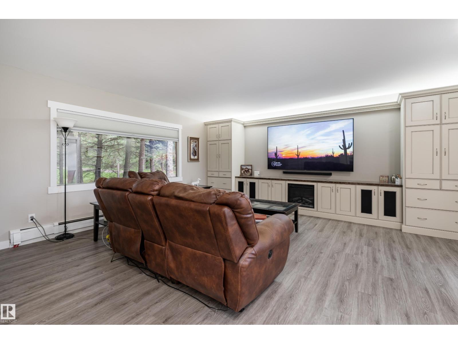 531031 Range Road 195 - 9