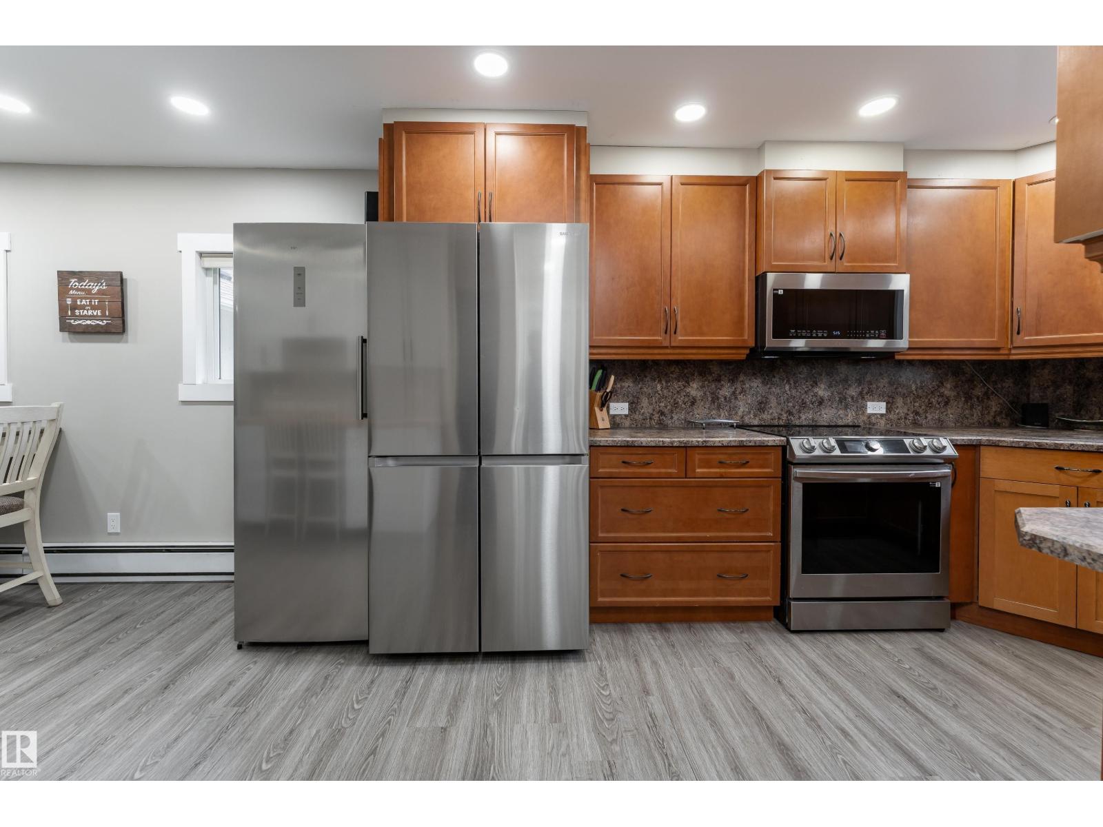 531031 Range Road 195 - 12