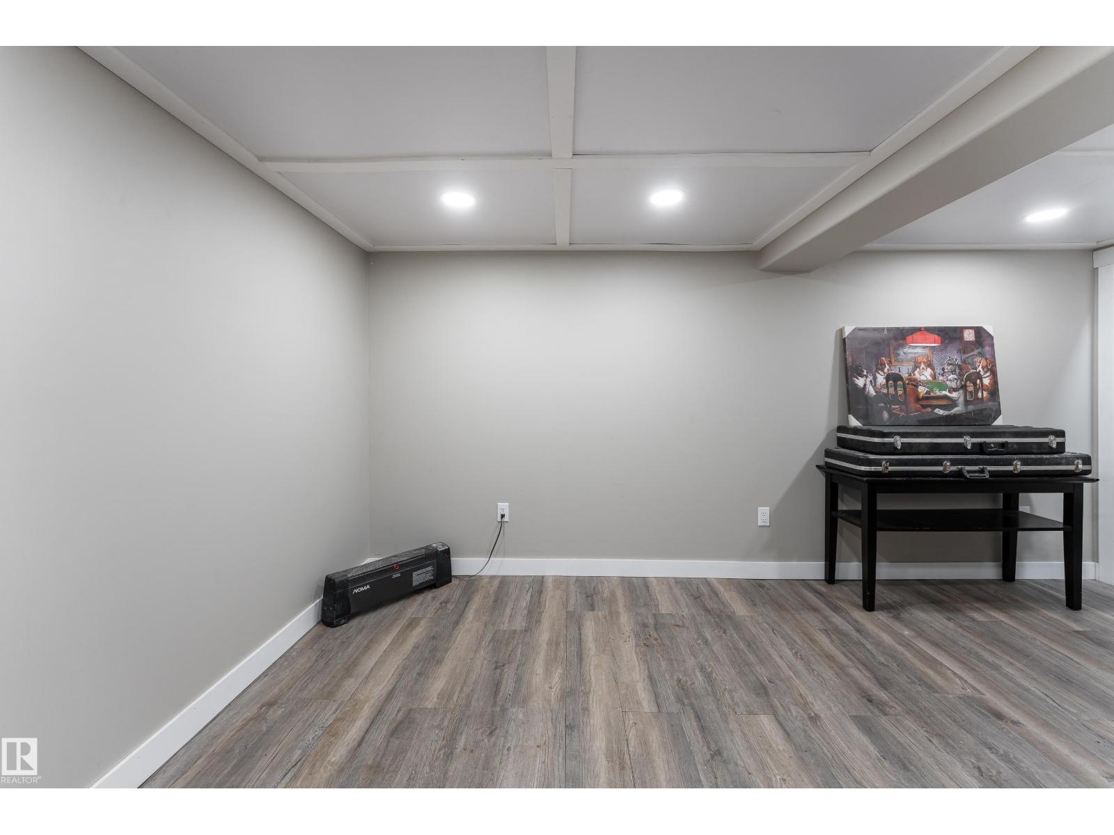 531031 Range Road 195 - 21