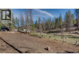 5pc Ensuite bath - 5775 Deadpine Drive, Kelowna, BC V1P1A3 Photo 12