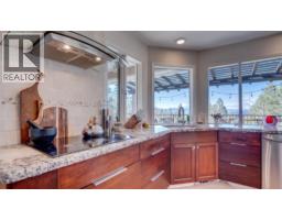5775 Deadpine Drive, Kelowna, BC V1P1A3 Photo 22
