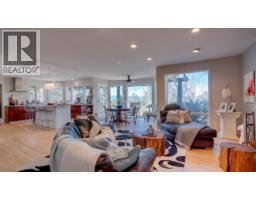 5775 Deadpine Drive, Kelowna, BC V1P1A3 Photo 26