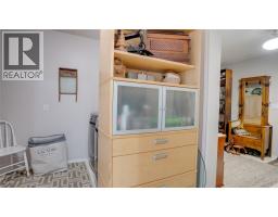 5775 Deadpine Drive, Kelowna, BC V1P1A3 Photo 48