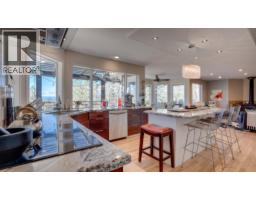 5775 Deadpine Drive, Kelowna, BC V1P1A3 Photo 20