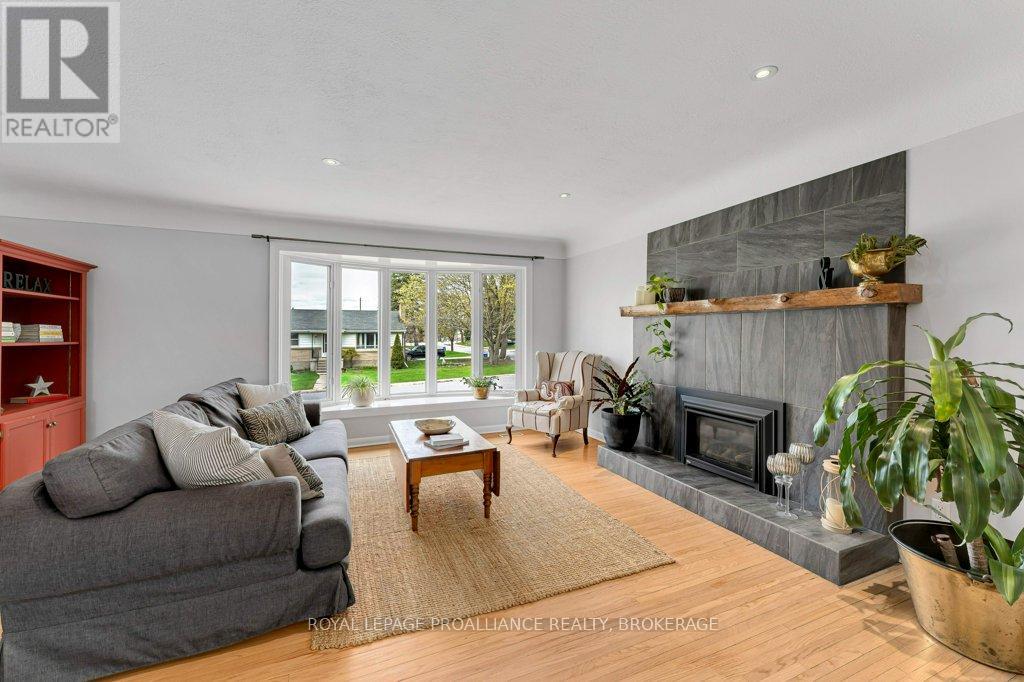 302 ARROWHEAD PLACE - 14