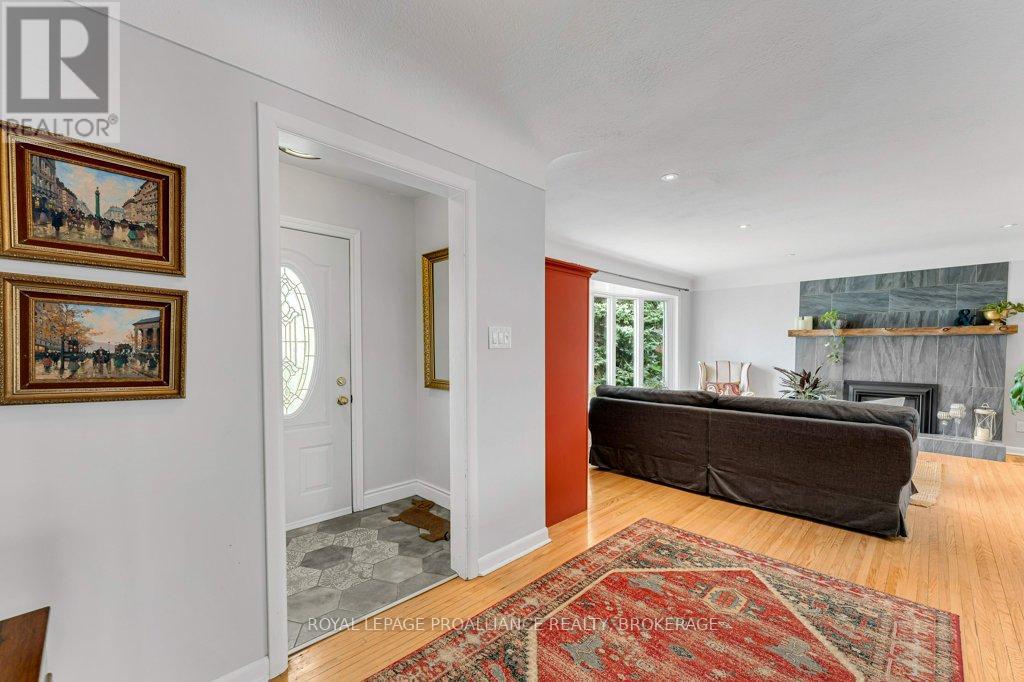 302 ARROWHEAD PLACE - 8