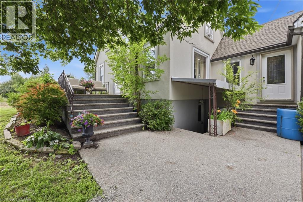 97 SMITH Road - 10