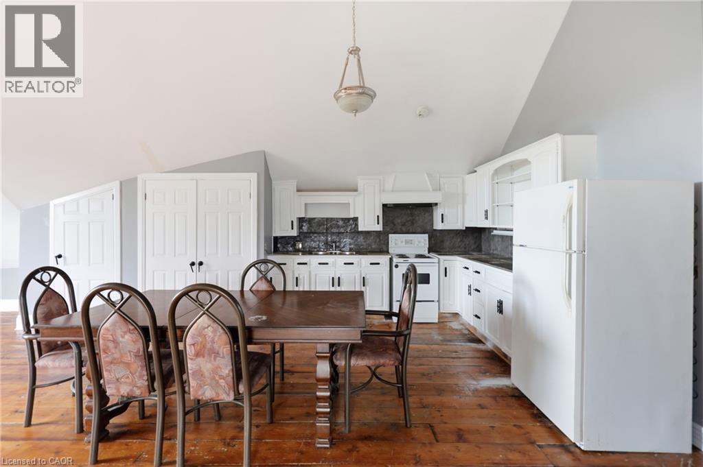 97 SMITH Road - 45