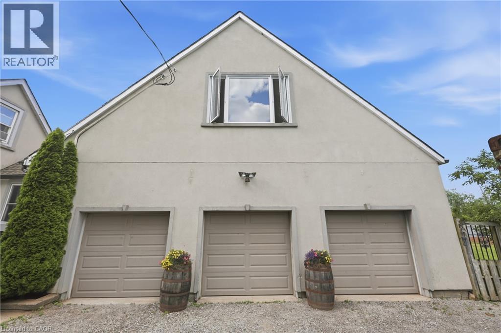 97 SMITH Road - 9