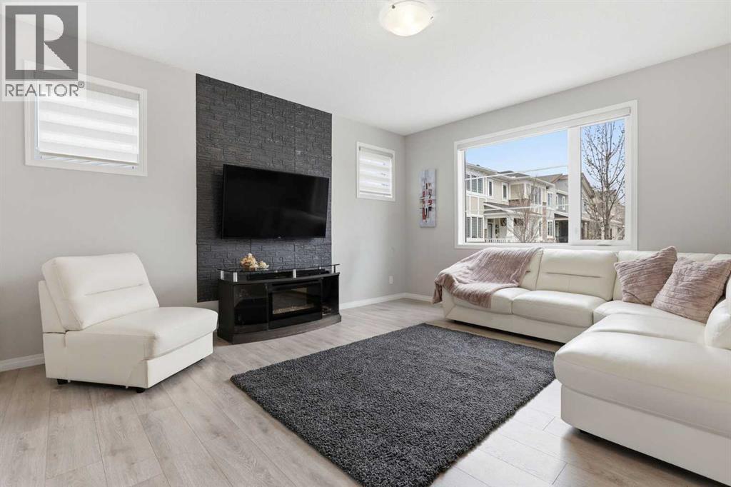 312 Carrington Way NW - 5