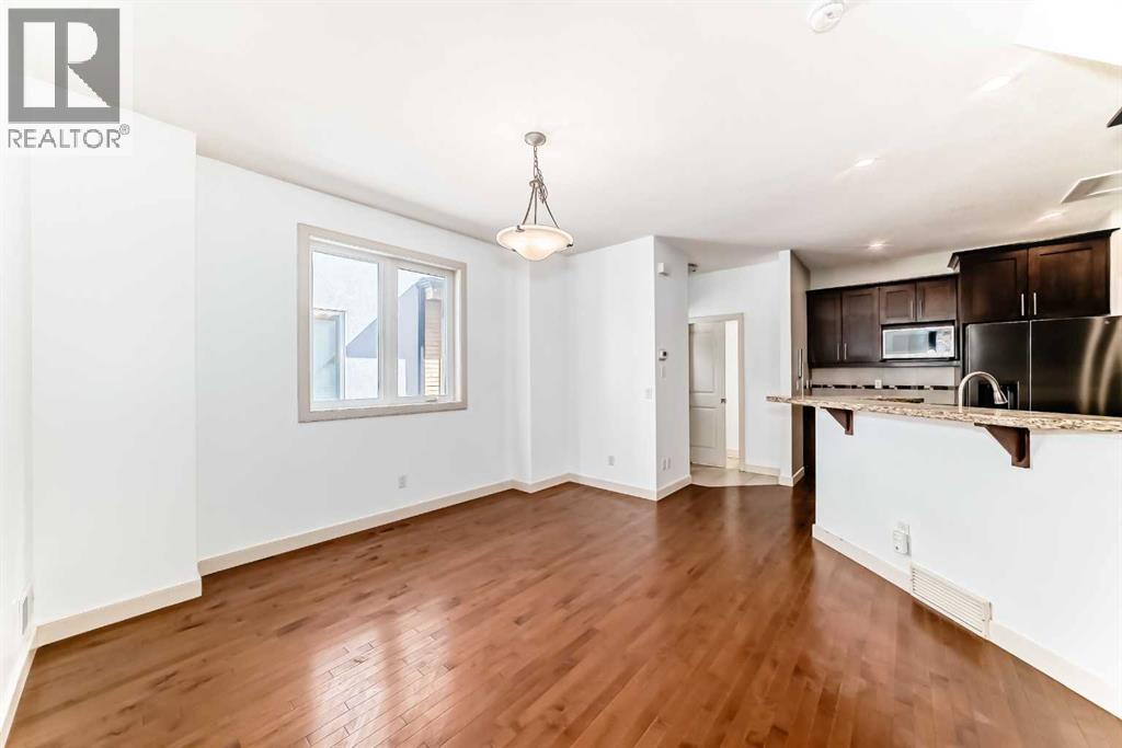 #2 1921 30 Street SW - 10