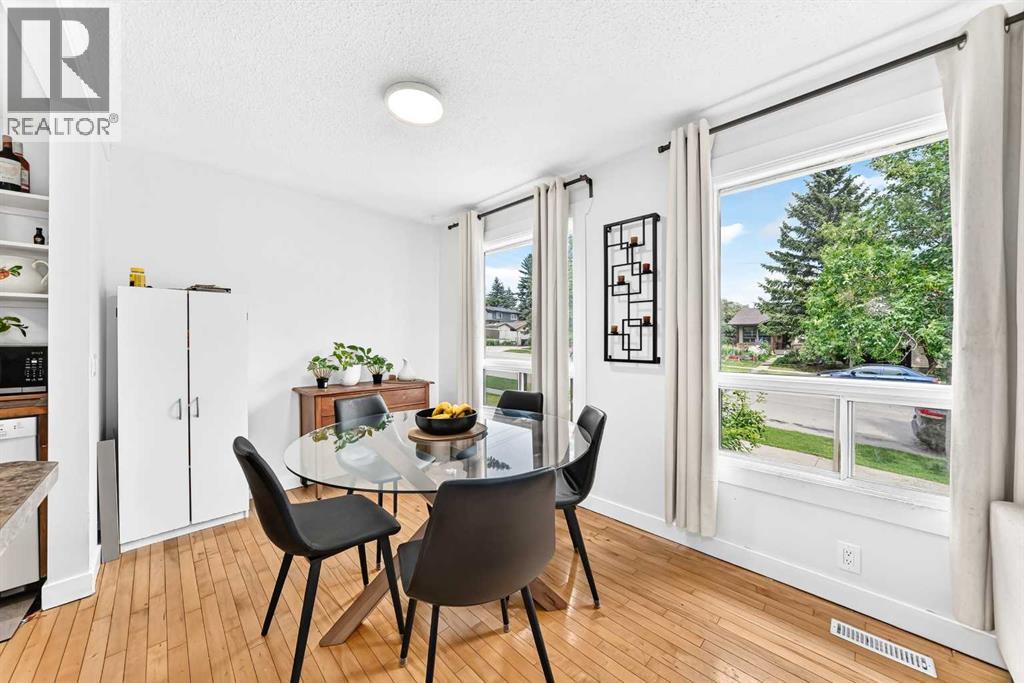 11 Bedford Drive NE - 10