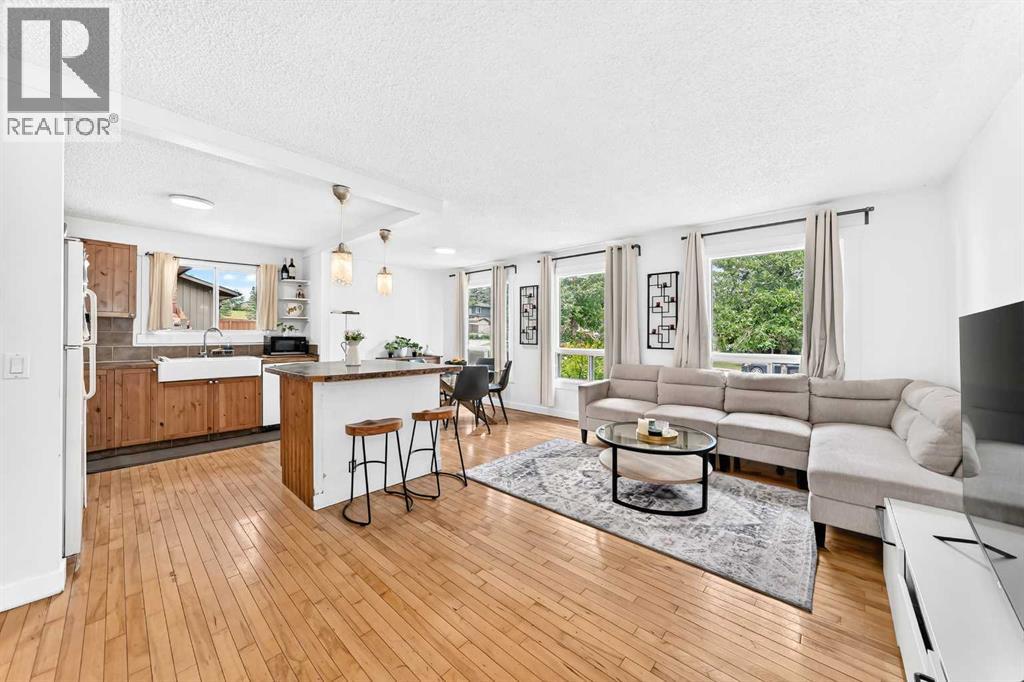 11 Bedford Drive NE - 4