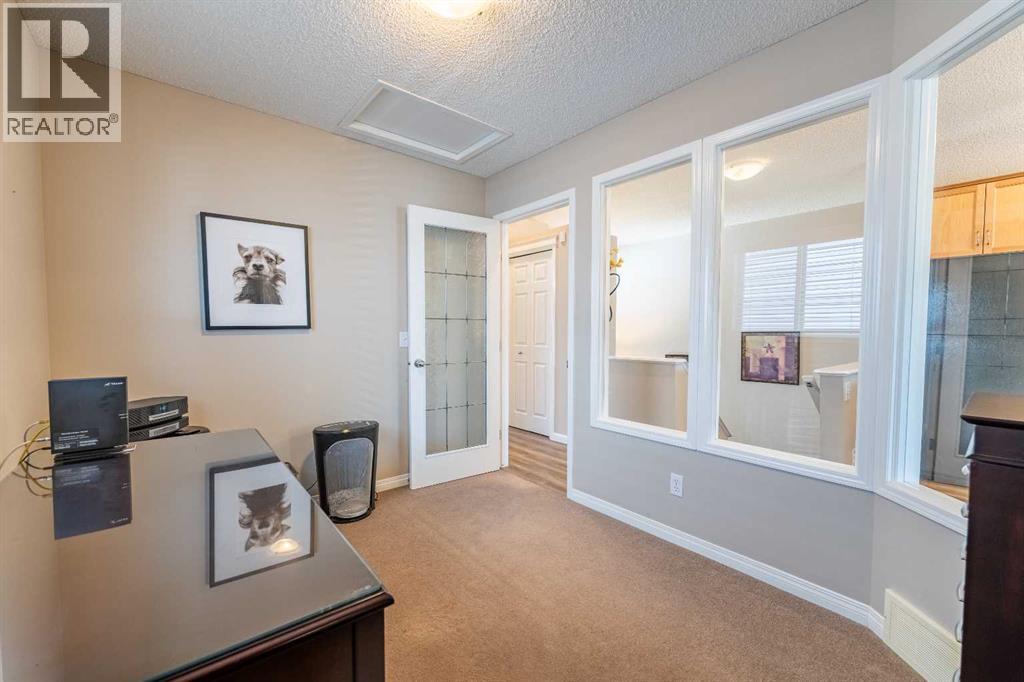 71 Copperfield Rise SE — photo 15