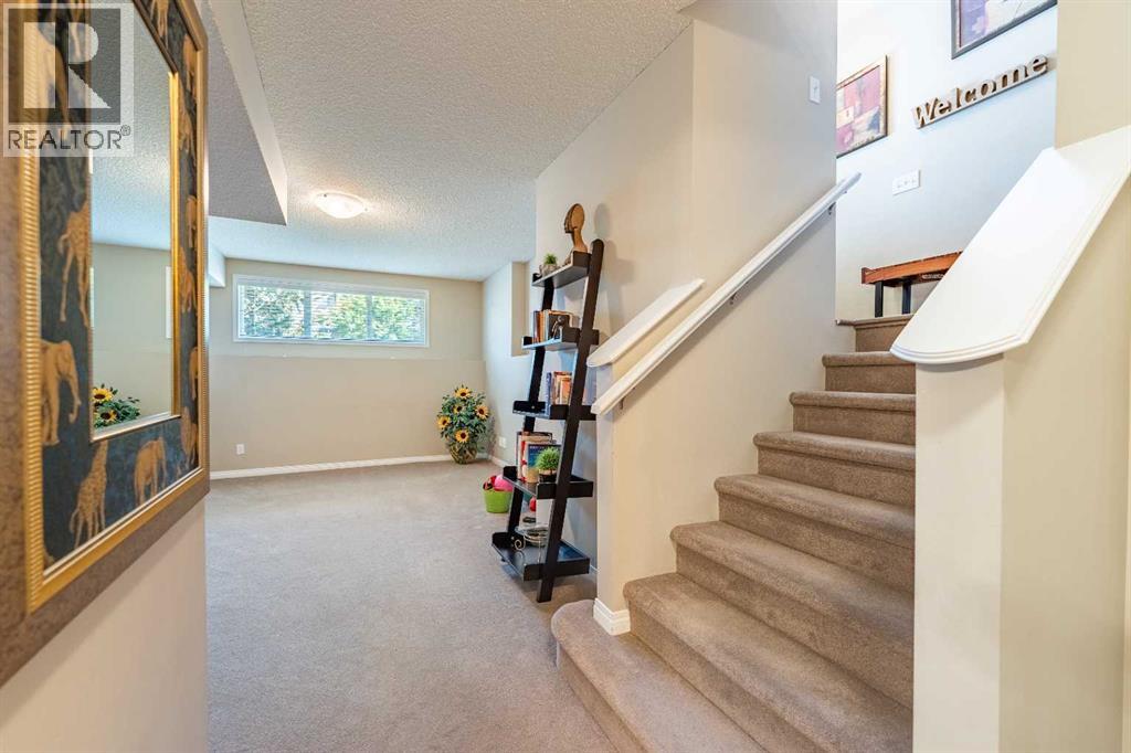 71 Copperfield Rise SE — photo 19