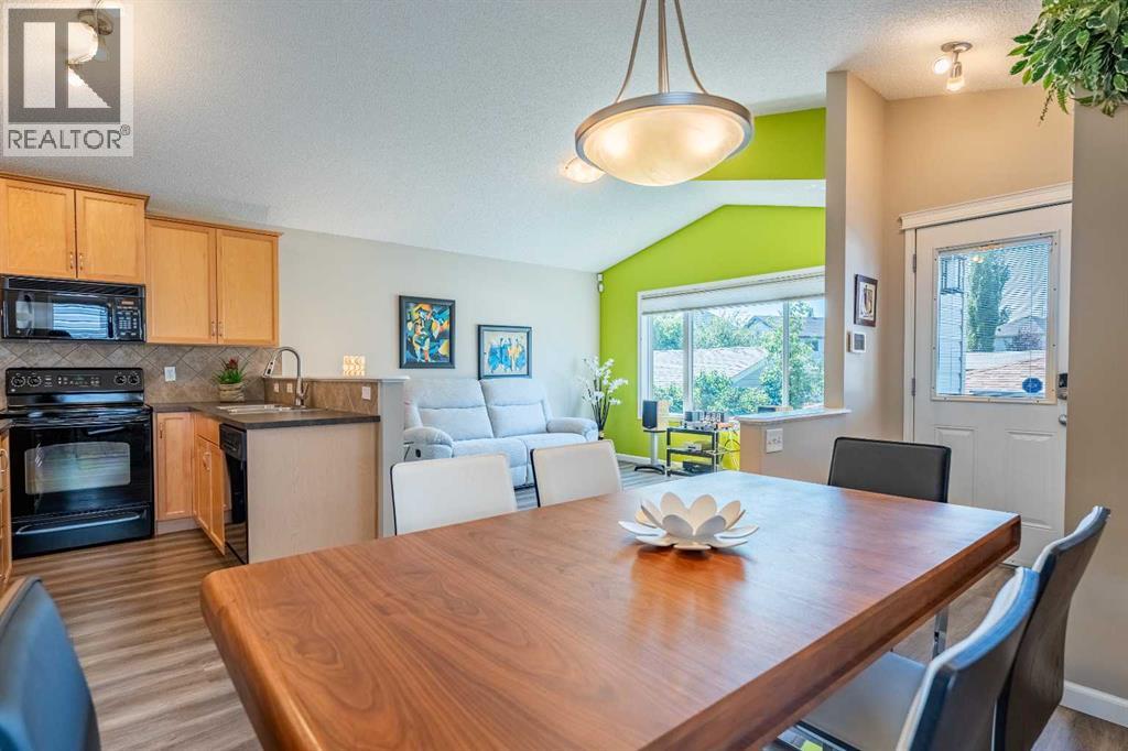 71 Copperfield Rise SE — photo 10