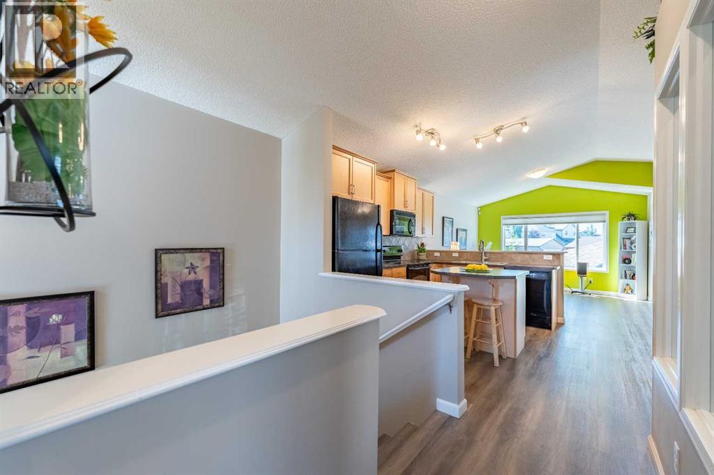 71 Copperfield Rise SE - photo 3