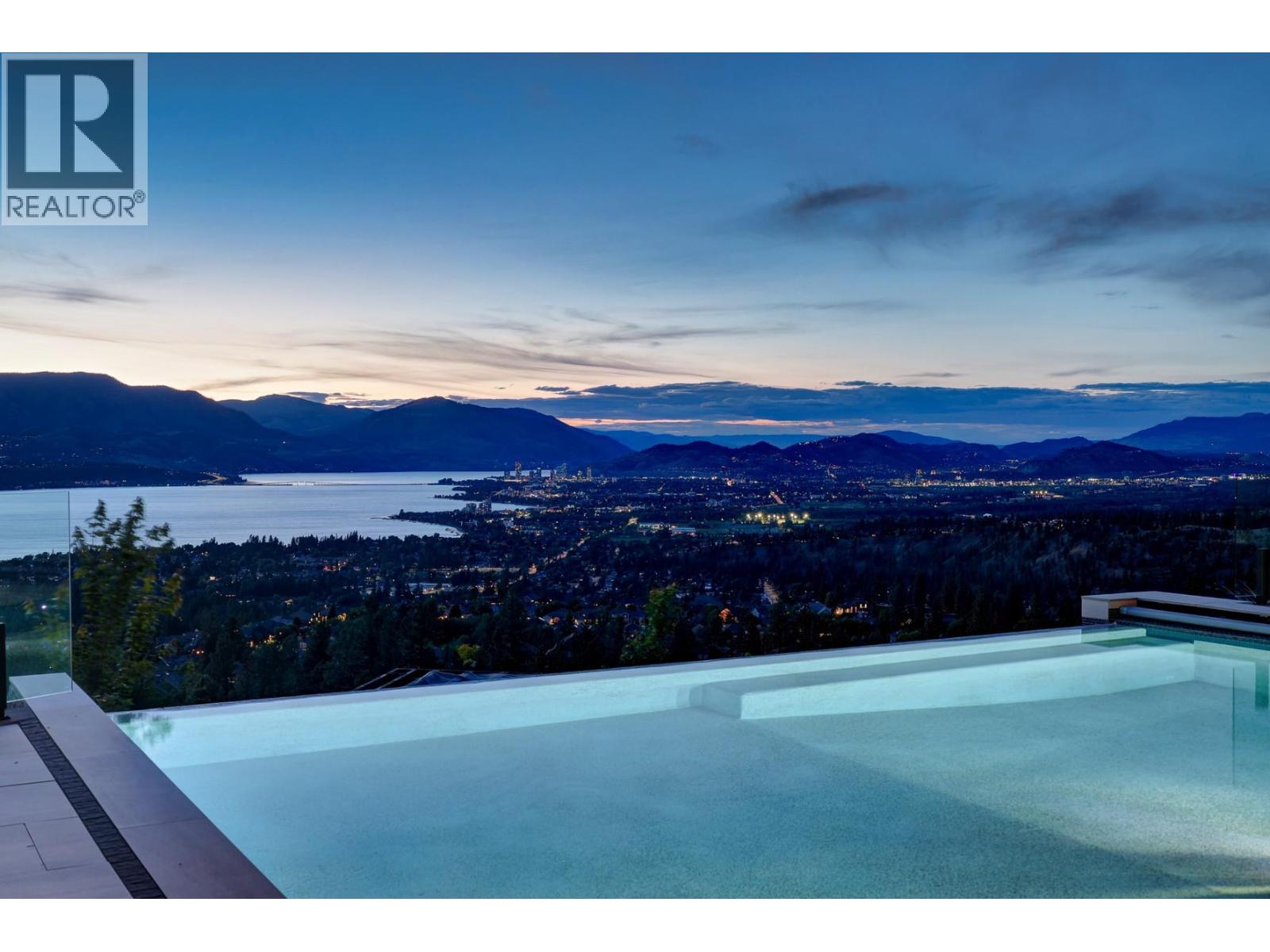 846 Clarance Avenue, Kelowna