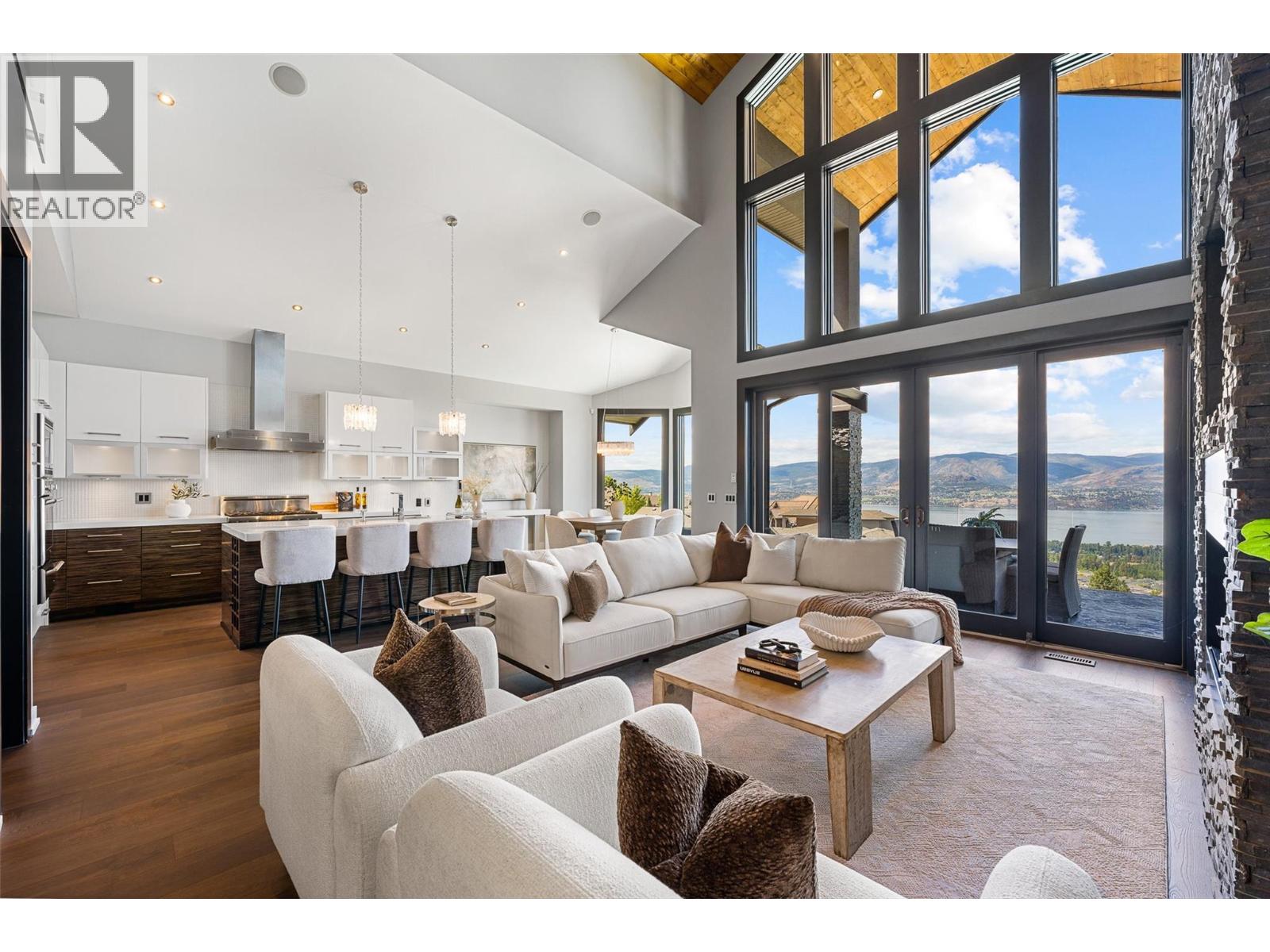 846 Clarance Avenue, Kelowna