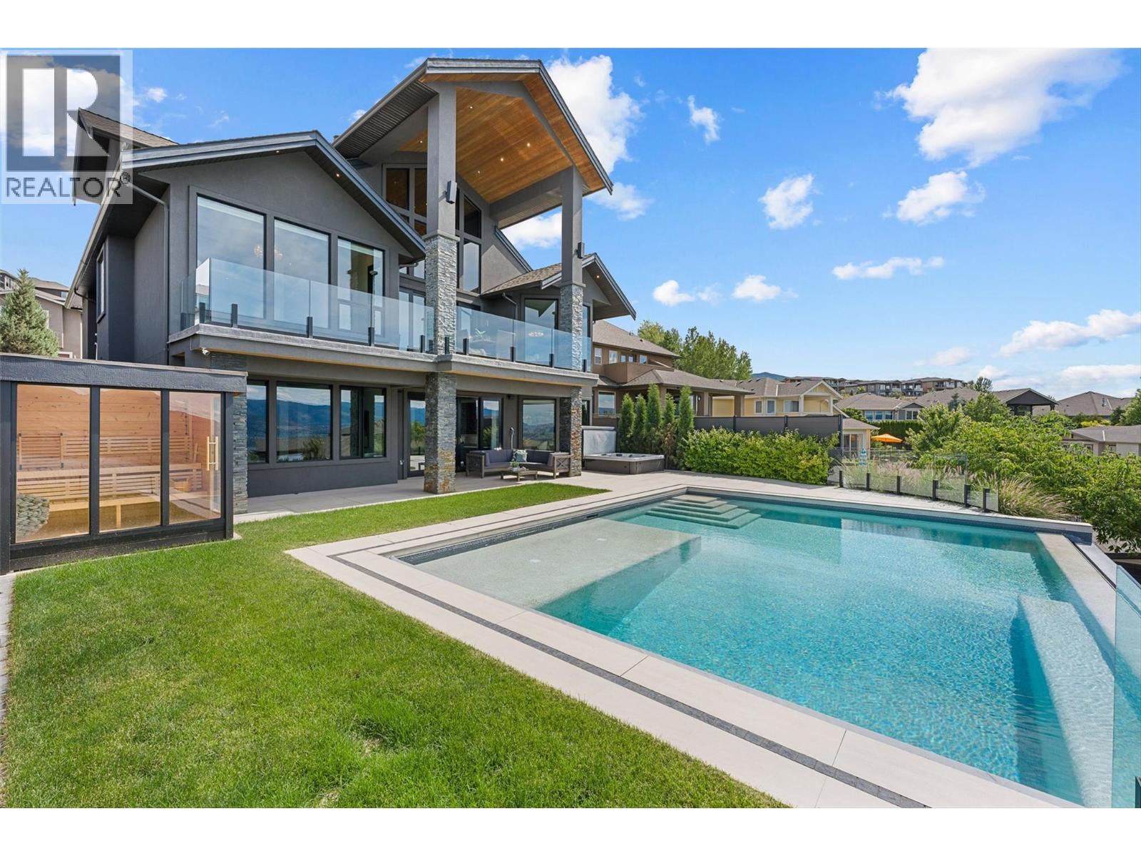 846 Clarance Avenue, Kelowna