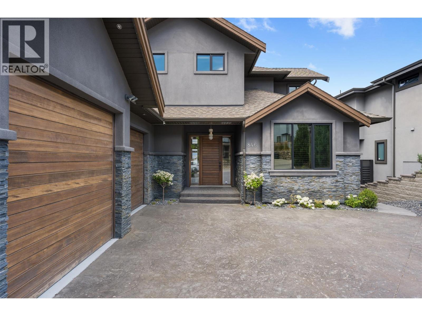 846 Clarance Avenue, Kelowna