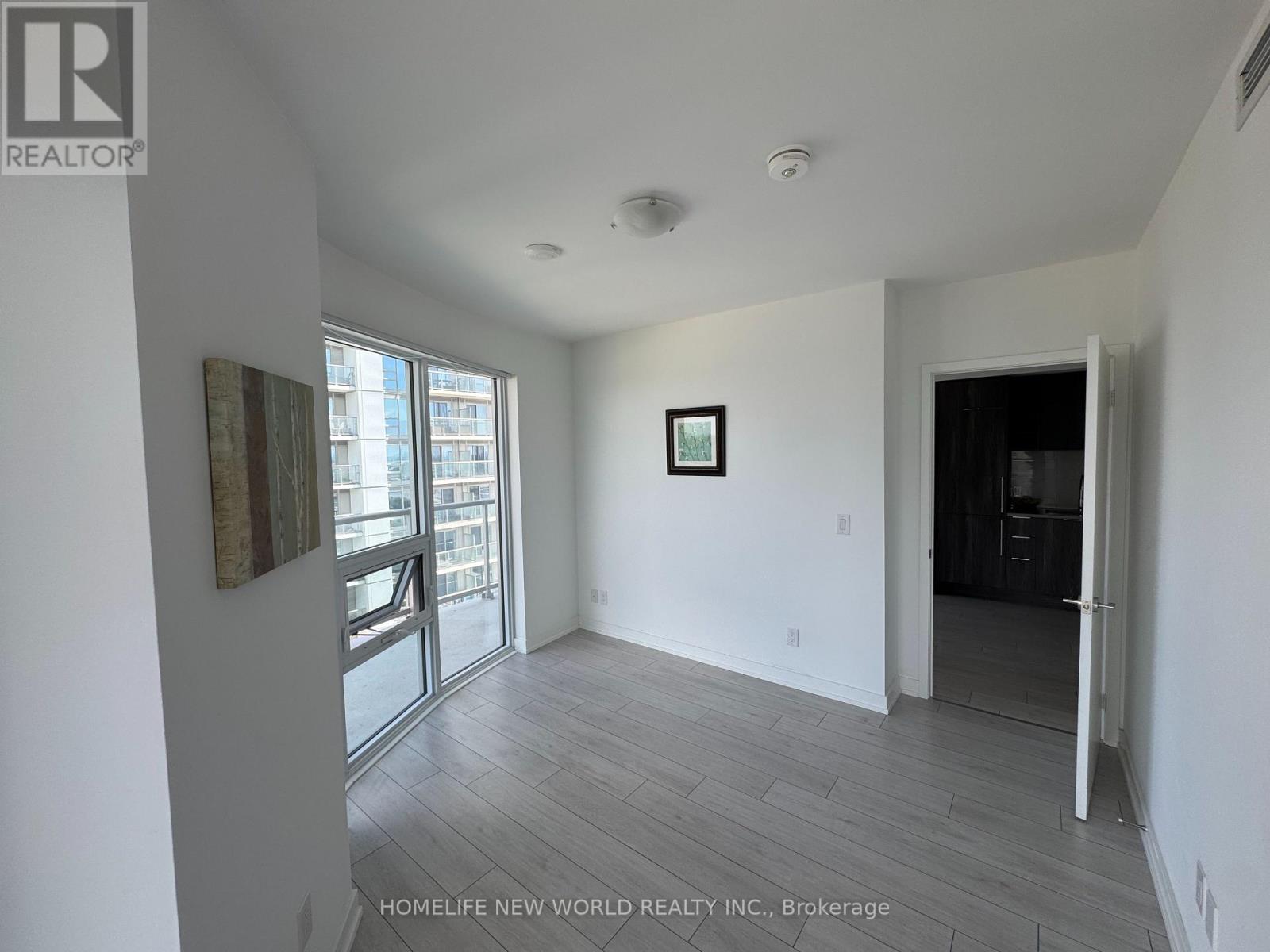 #1622 2031 KENNEDY ROAD - 11