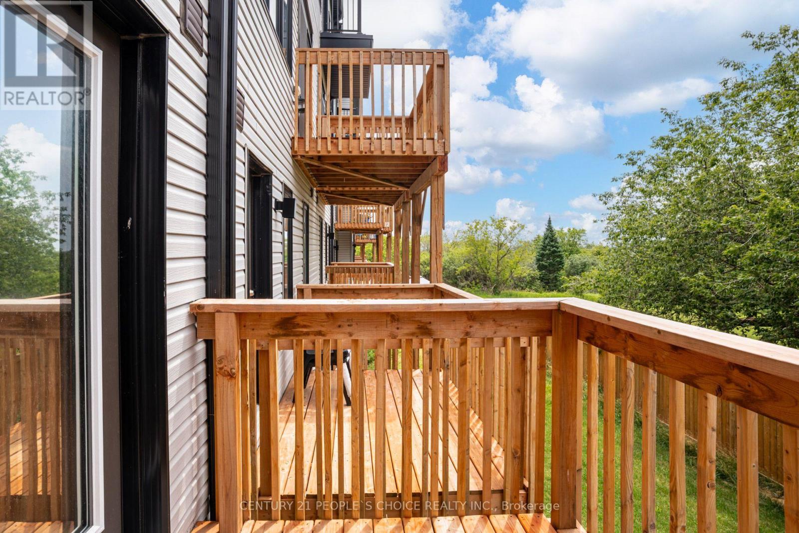 725 HEATHROW PATH - 41