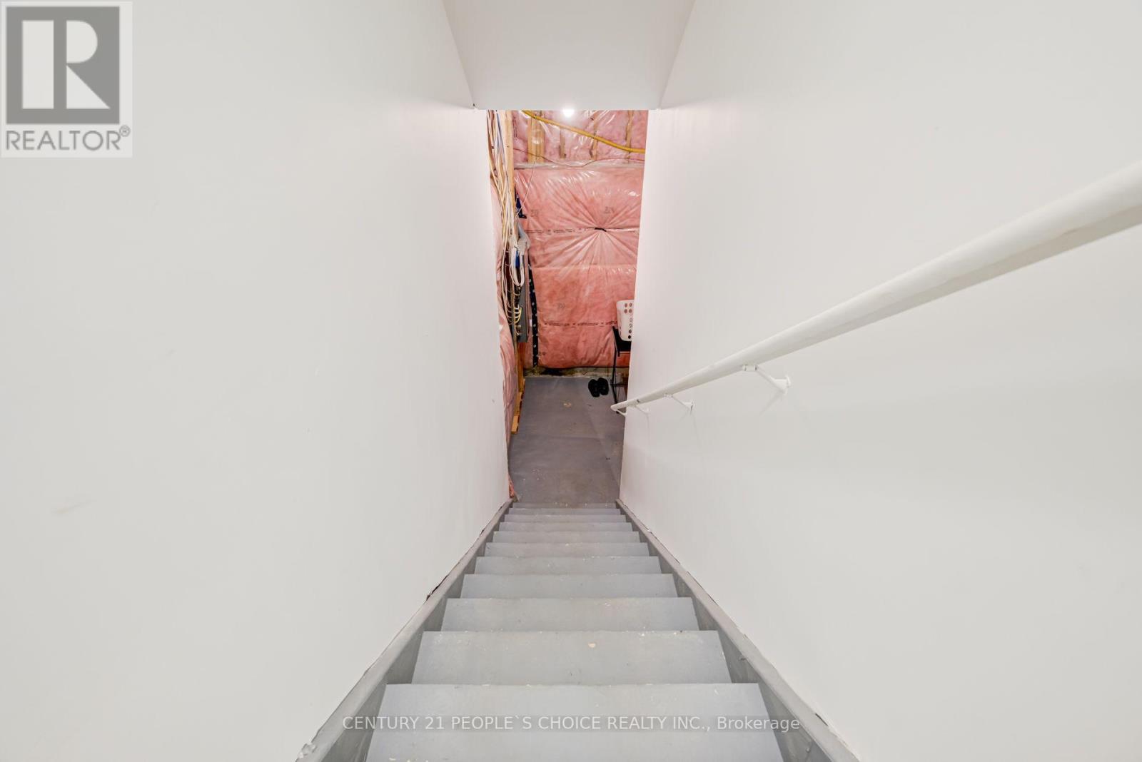 725 HEATHROW PATH - 42
