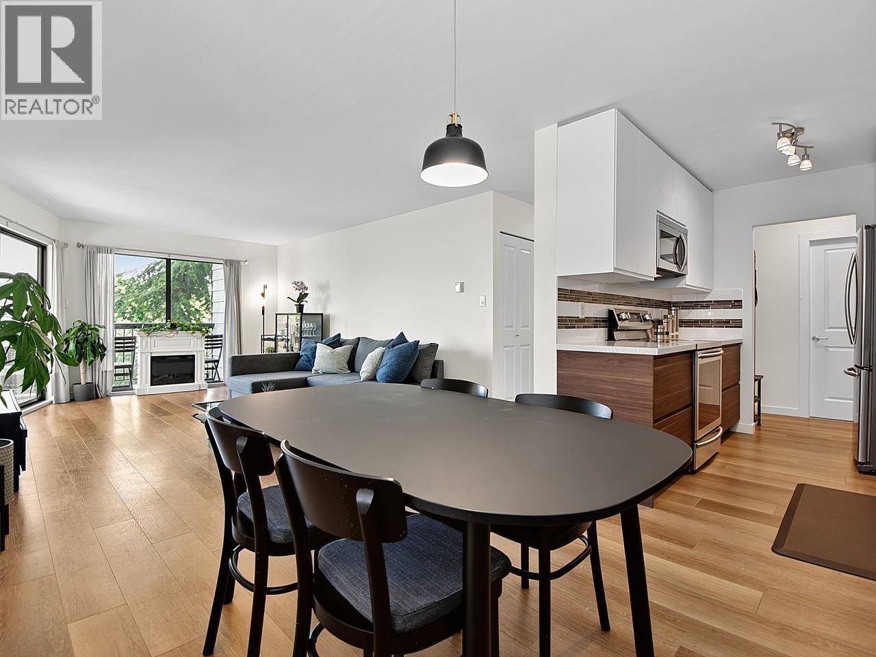 330 1844 W 7TH AVENUE, Vancouver