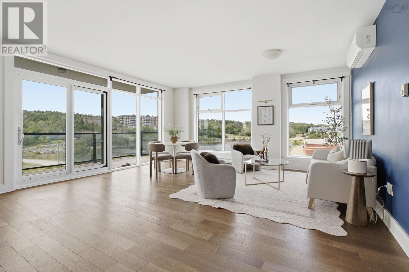 #405 220 Waterfront Drive - 5