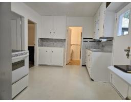 389 Alder Street, Cultus Lake North, Cultus Lake, BC V2R4Z1 Photo 12