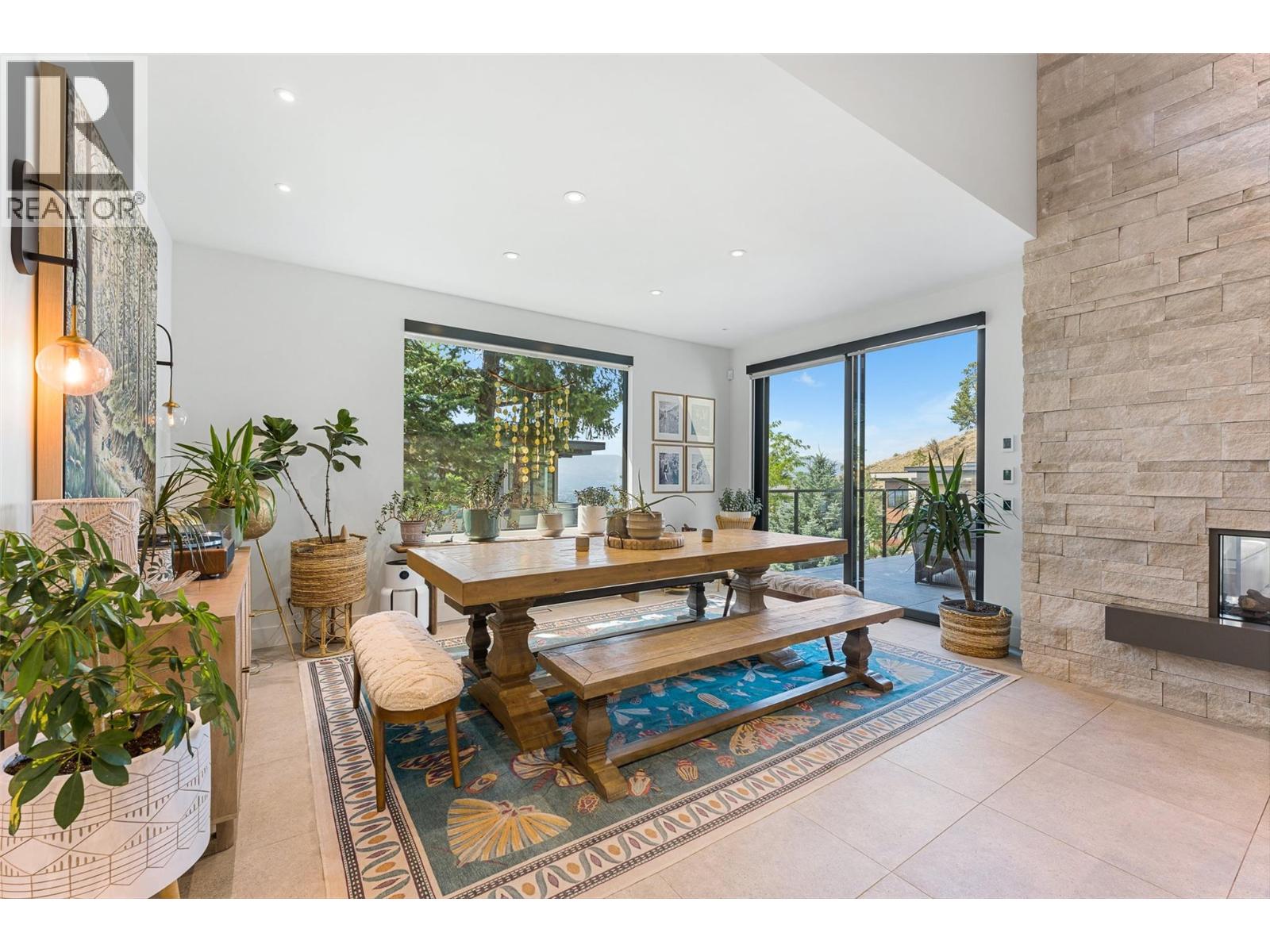 721 Pinehaven Court, Kelowna