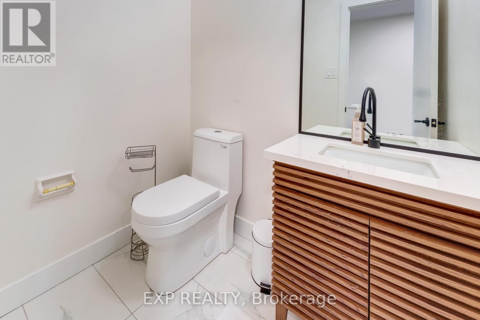 #26 770 FANSHAWE PARK ROAD - 26
