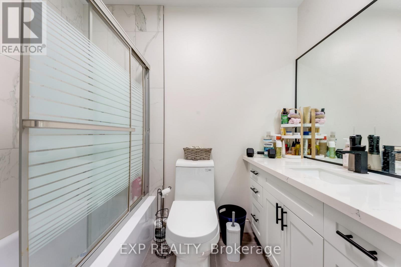#26 770 FANSHAWE PARK ROAD - 31