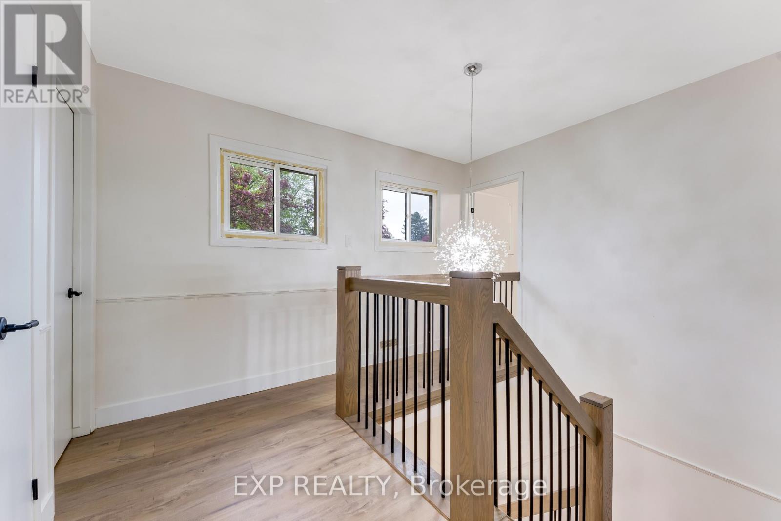 #26 770 FANSHAWE PARK ROAD - 35