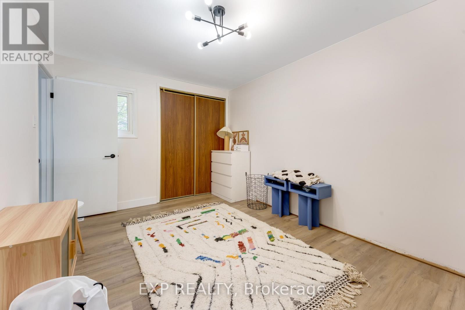 #26 770 FANSHAWE PARK ROAD - 37