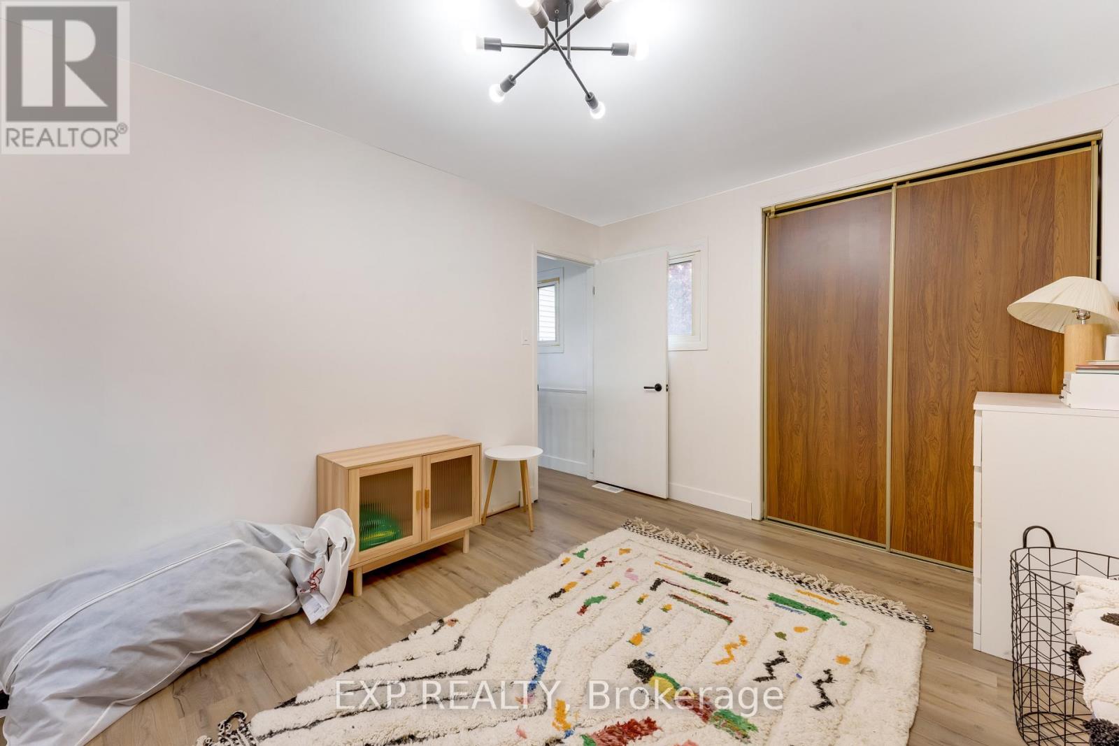 #26 770 FANSHAWE PARK ROAD - 38