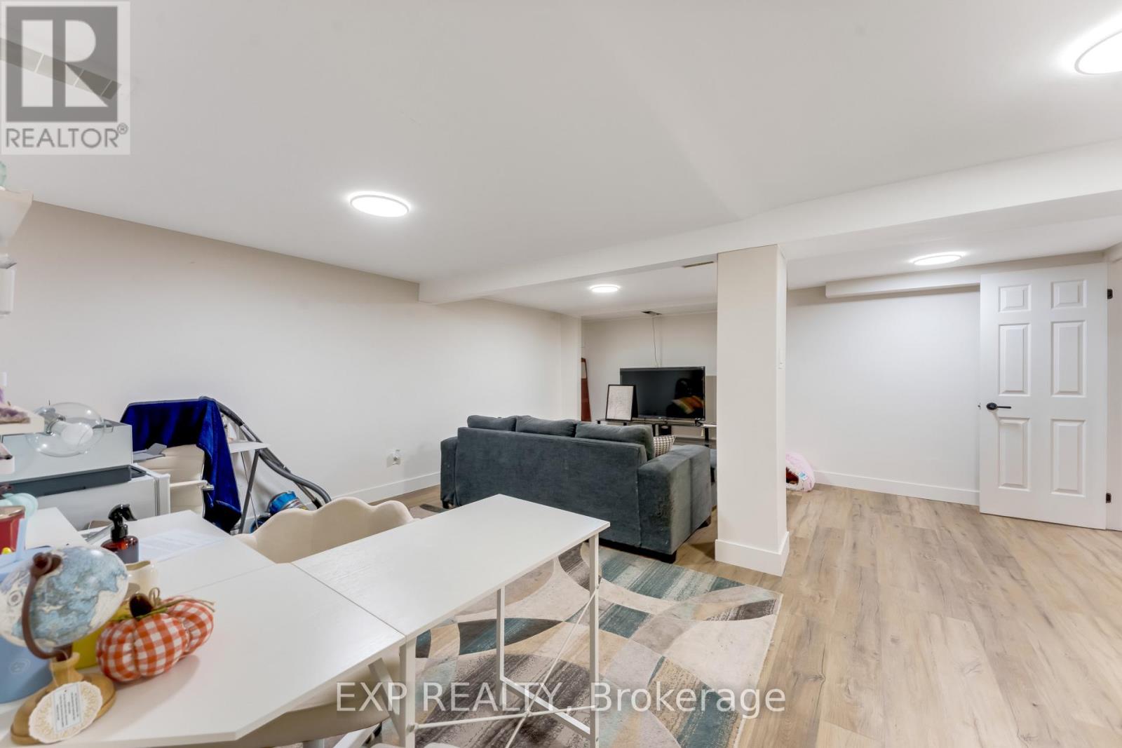 #26 770 FANSHAWE PARK ROAD - 9