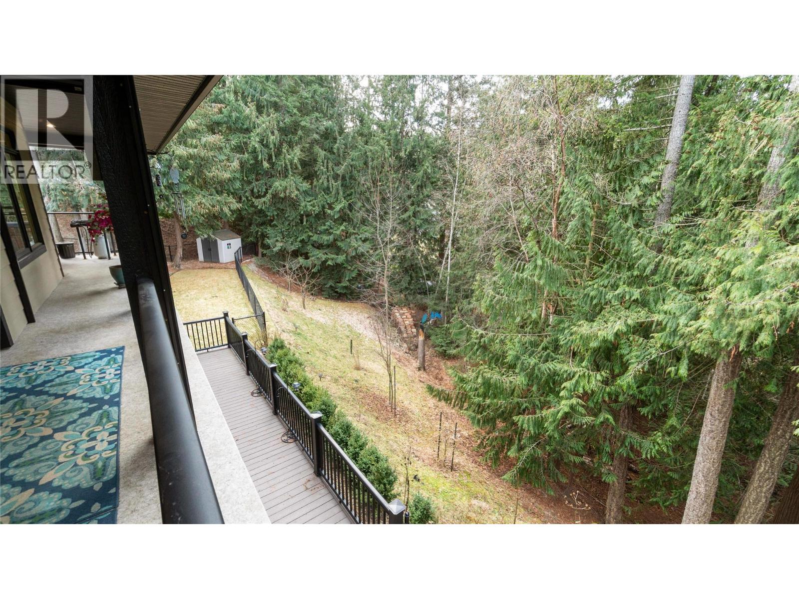 2762 Glenview Road - 35