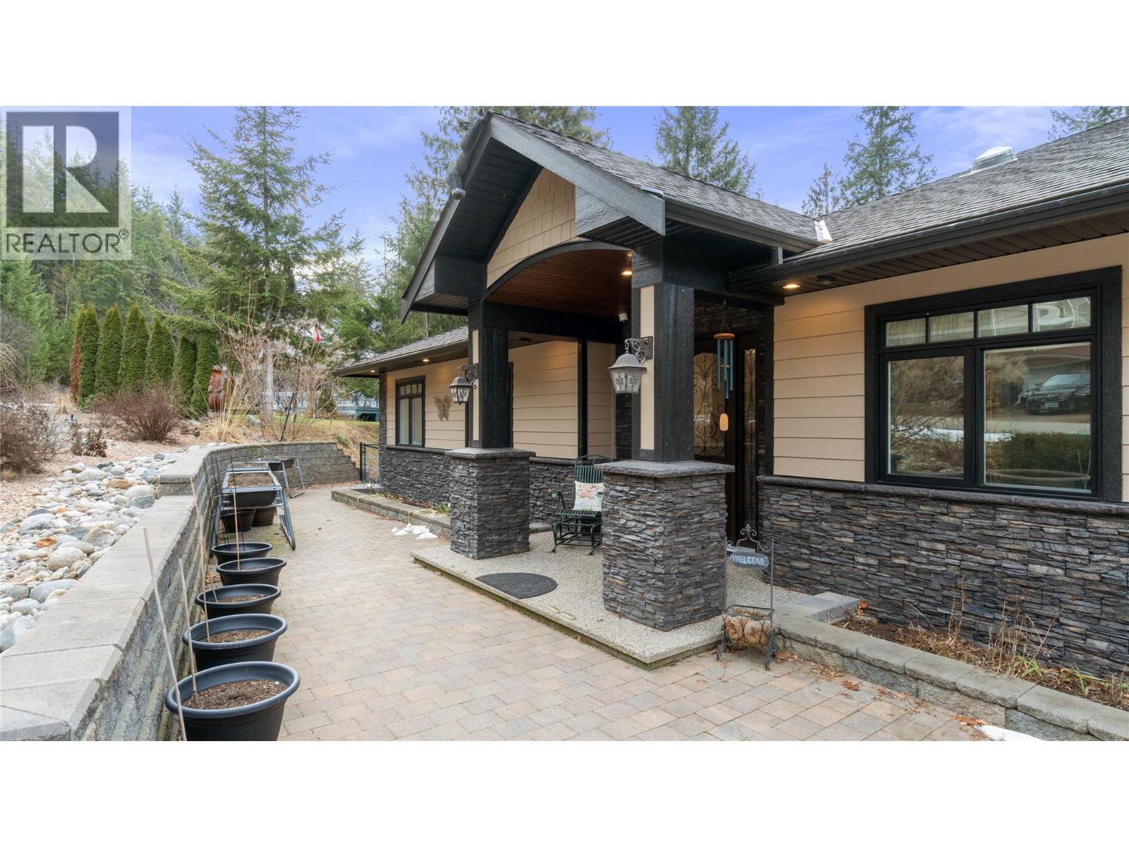 2762 Glenview Road - 91