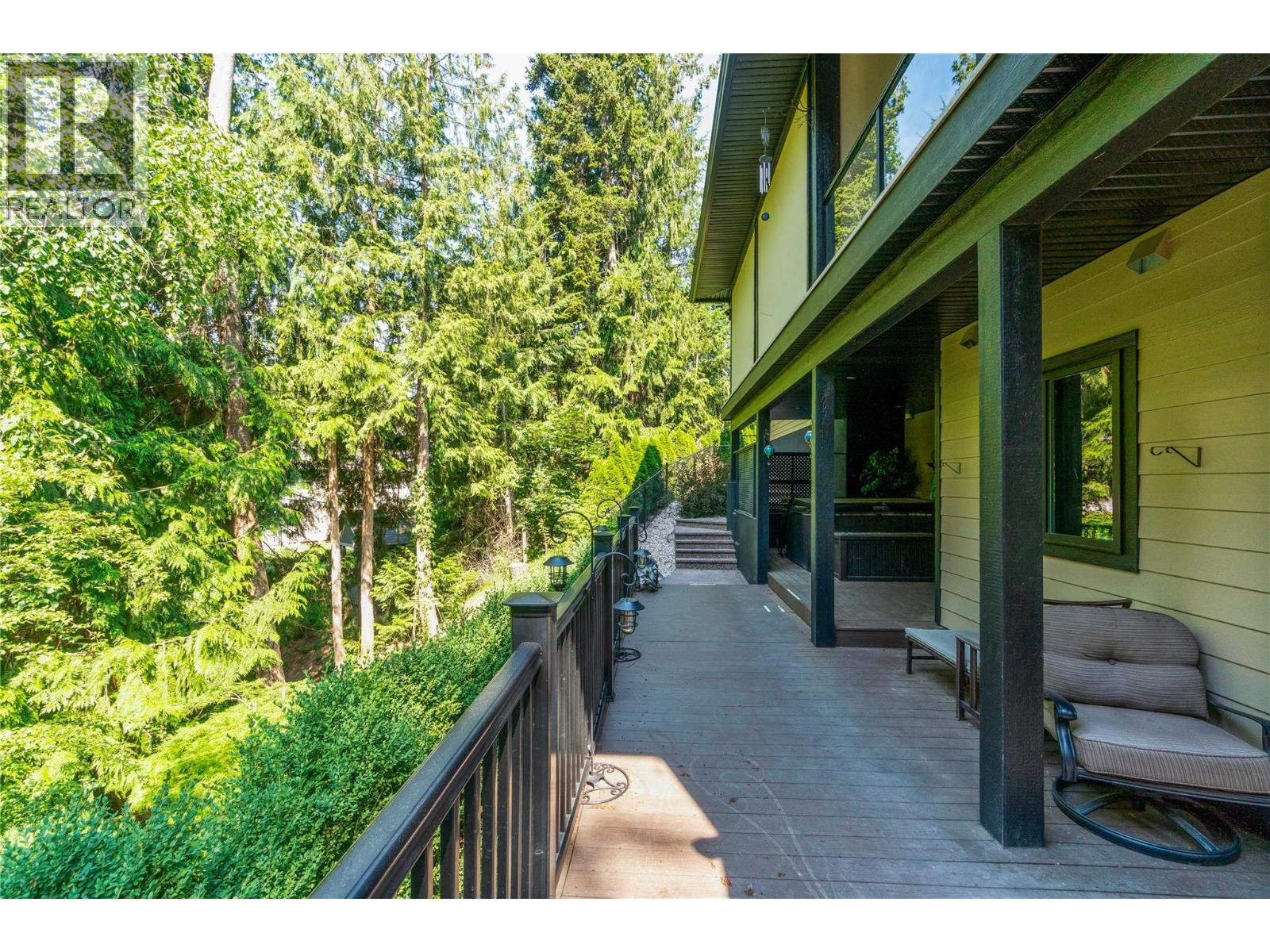 2762 Glenview Road - 10
