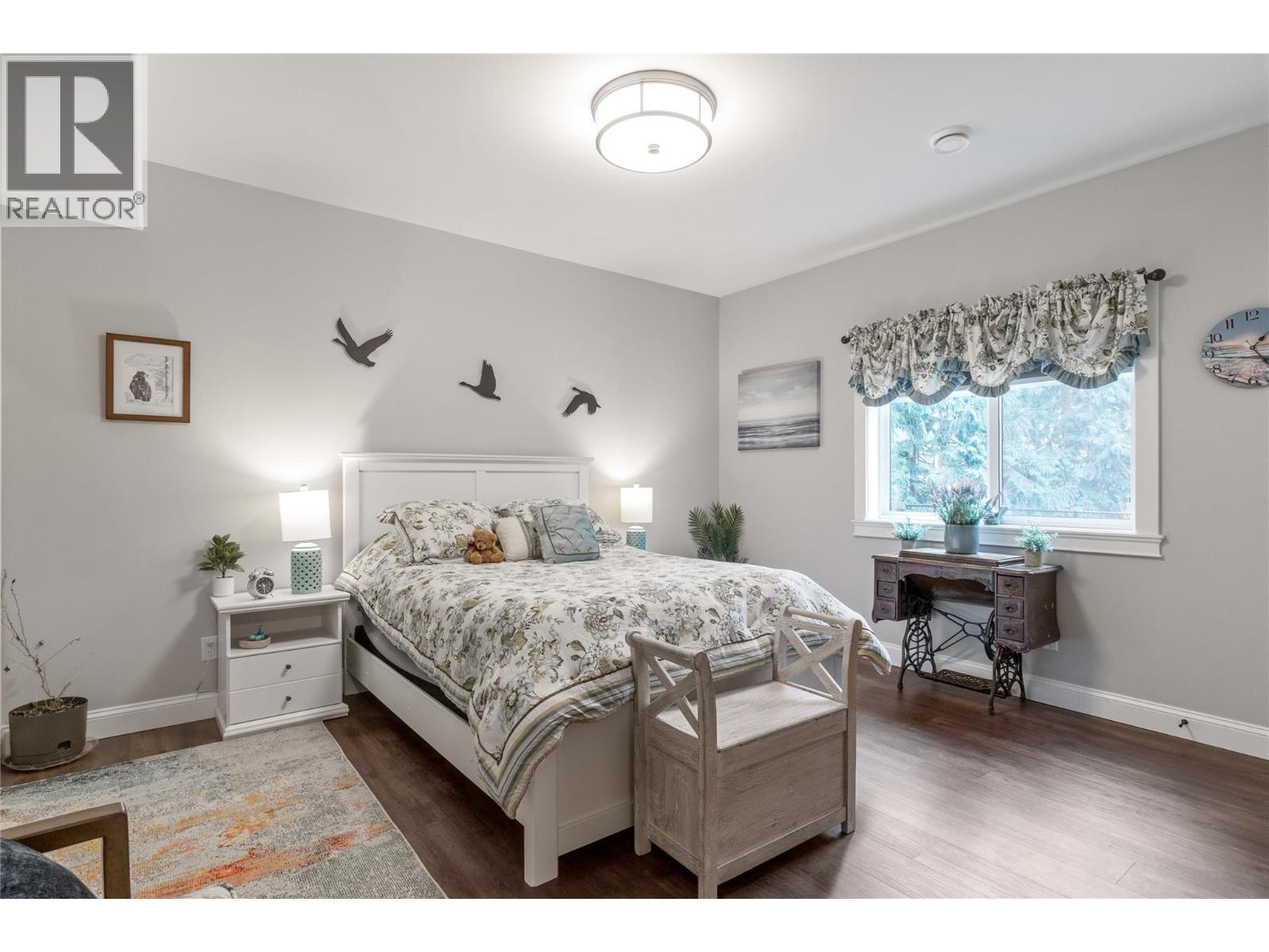 2762 Glenview Road - 81